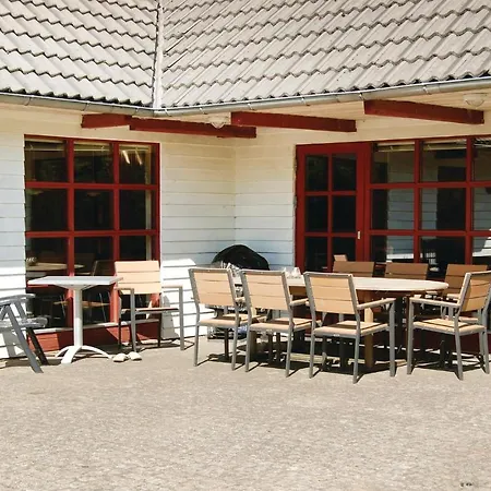 Four-bedroom Holiday In Vakantiehuis Toftlund