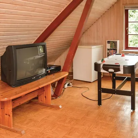Four-bedroom Holiday In Vakantiehuis *